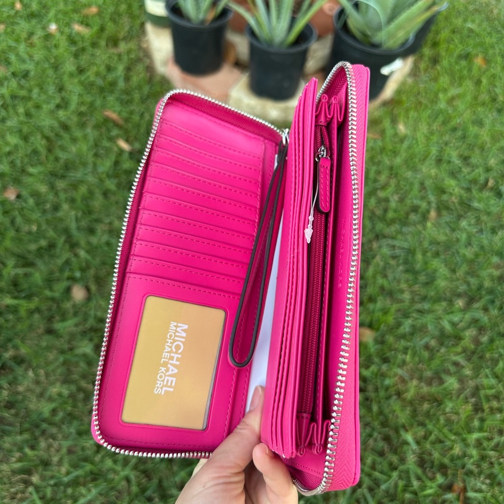Michael kors large continental wallet - Picture 7 of 9